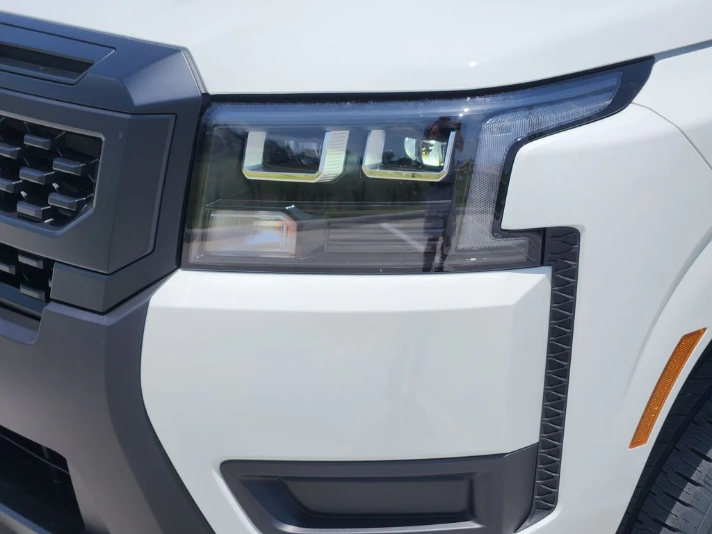 New 2026 Glacier White Nissan King Cab® S image 6