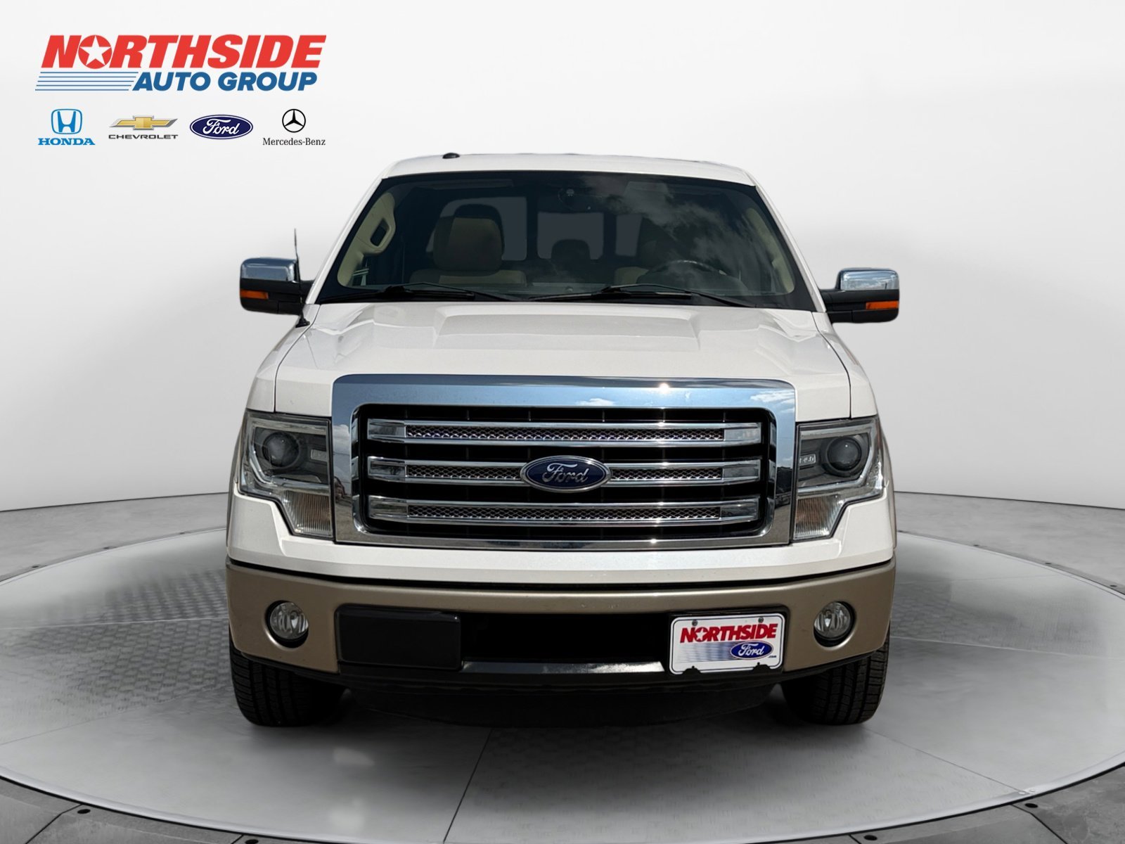 Used 2013 White Platinum Ford Lariat image 2