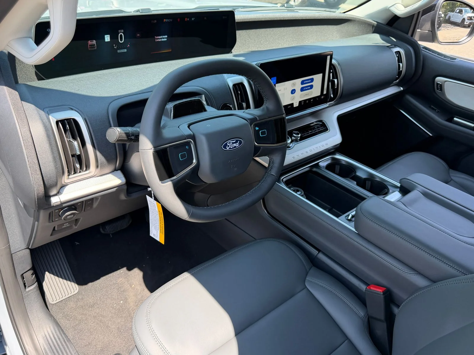 New 2027 Glacier Gray Metallic Tri-Coat Ford Active image 25