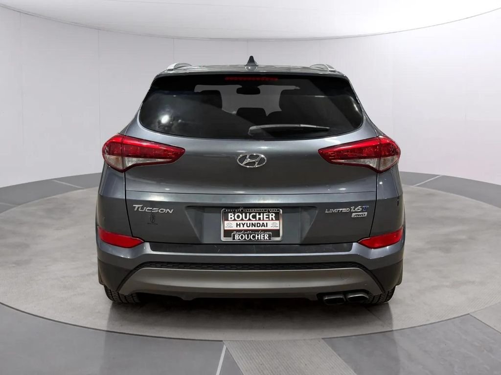 Used 2016 Coliseum Gray Hyundai Limited image 4