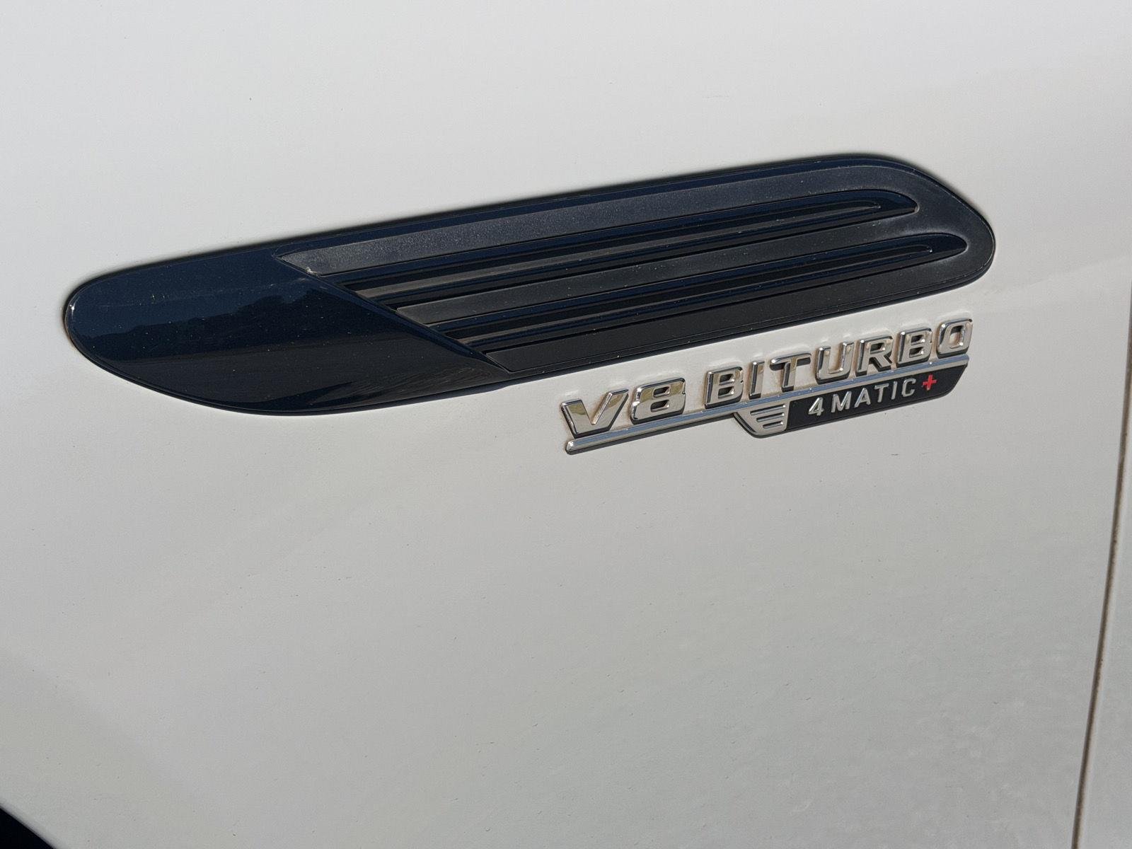 Used 2022 MANUFAKTUR Alpine Grey Mercedes-Benz AMG® SL 55 image 9