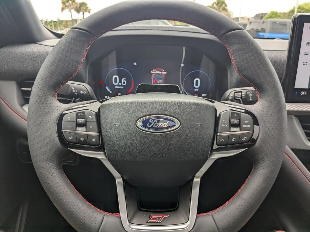 New 2026 Rapid Red Metallic Tinted Clearcoat Ford ST image 30