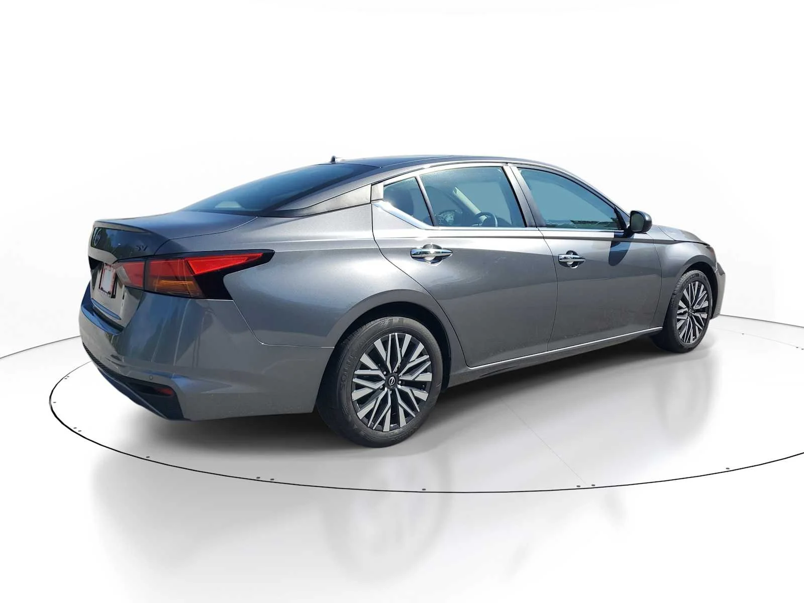 Used 2024 Gun Metallic Nissan 2.5 SV image 6