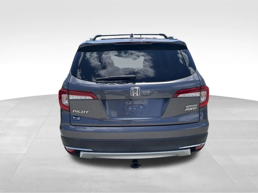 Used 2021 Silver Honda Touring image 4
