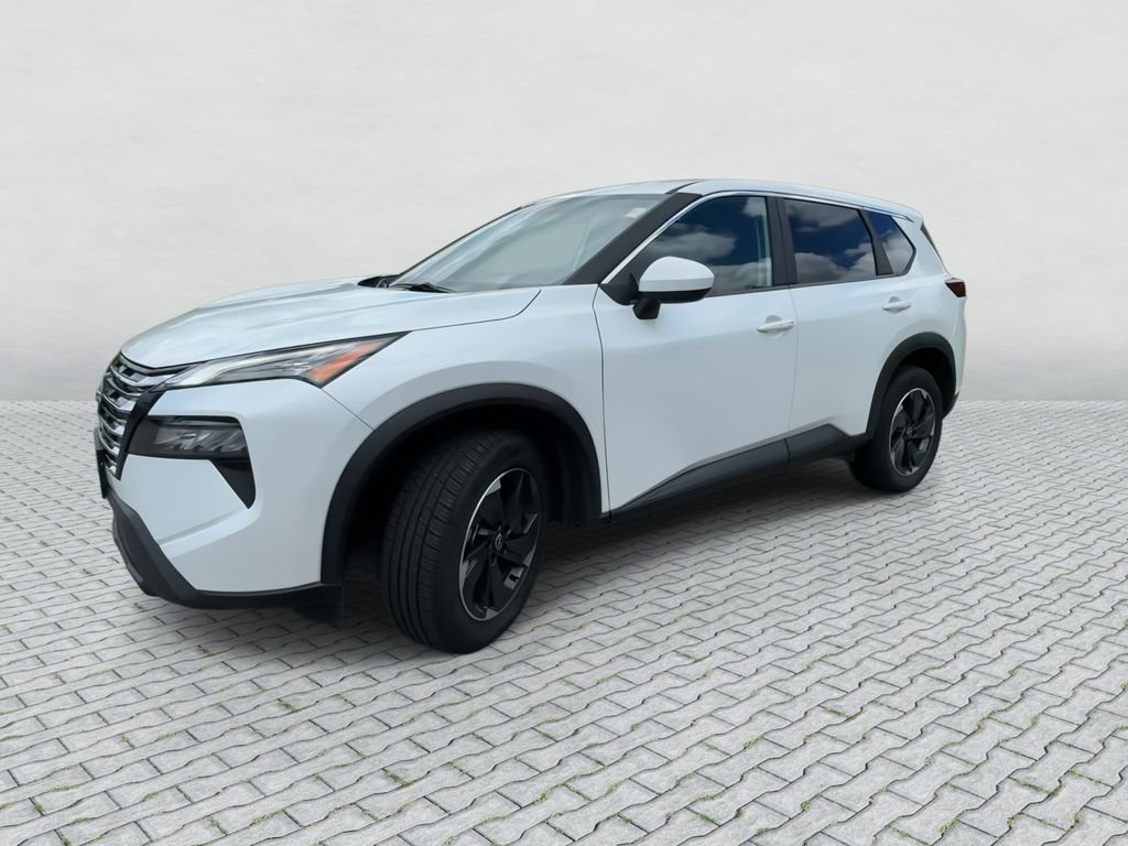 Certified Used 2024 White Nissan SV image 4