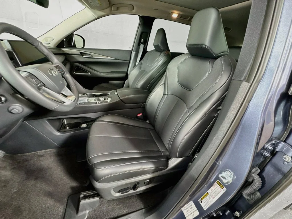 Certified Used 2027 Blue INFINITI LUXE image 28
