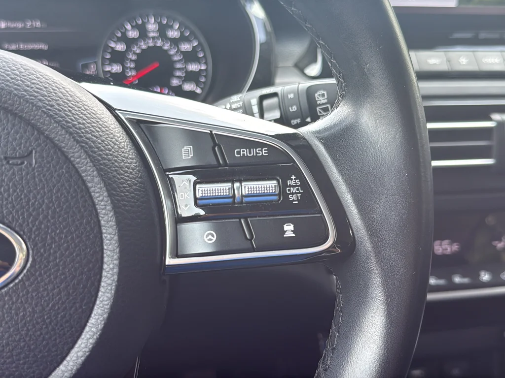 Used 2021 Black Kia SX image 17