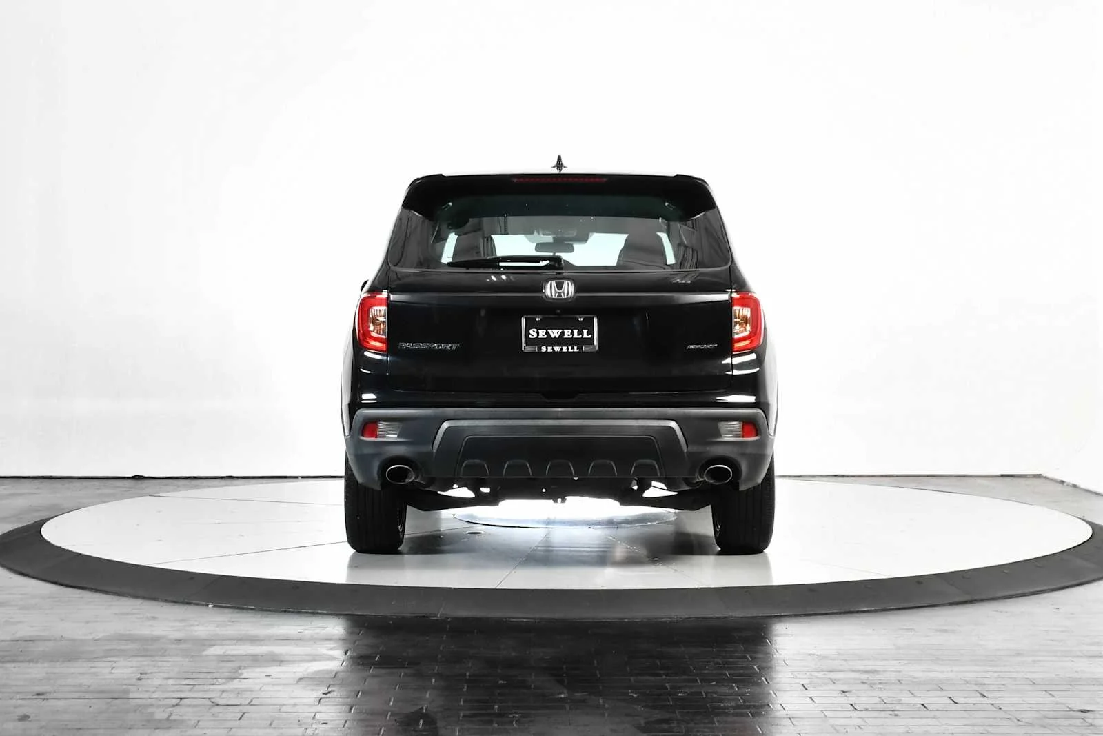 Used 2019 Crystal Black Pearl Honda Sport image 5