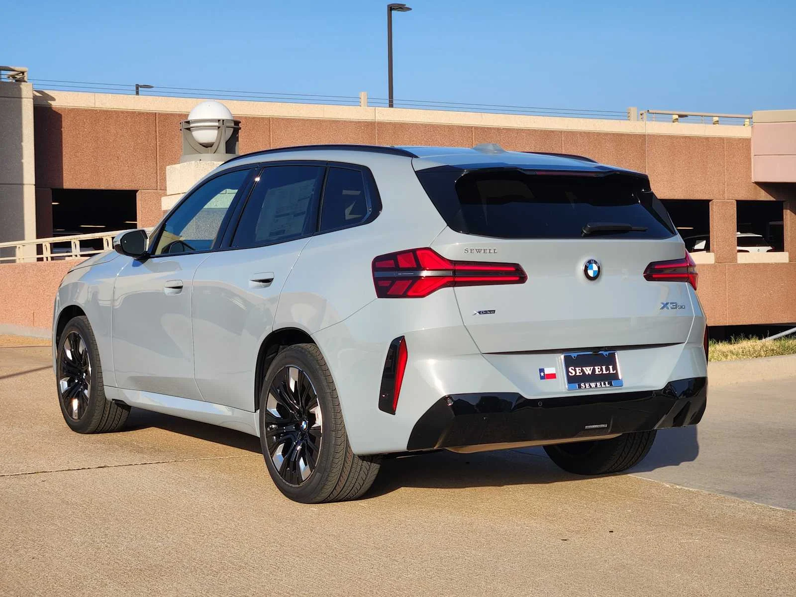 New 2026 Brooklyn Grey Metallic BMW 30 xDrive image 3