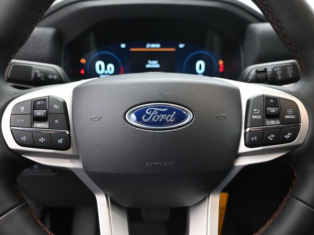 New 2026 Carbonized Gray Metallic Ford Active image 11