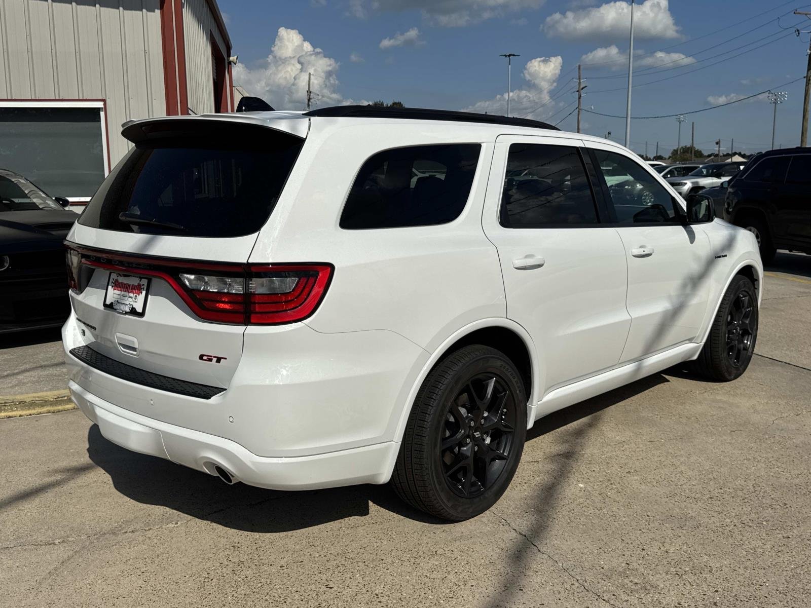 Used 2026 White Knuckle Clearcoat Dodge R/T Premium image 7