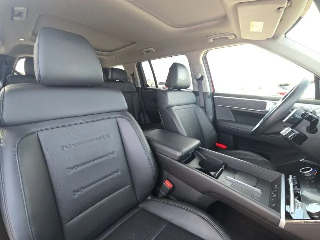 Used 2024 Red Hyundai Limited image 22