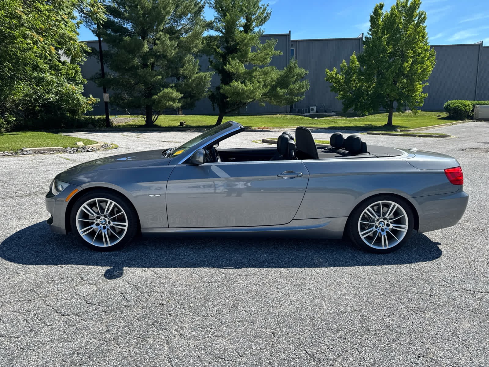 Used 2013 Space Gray Metallic BMW 335i image 4