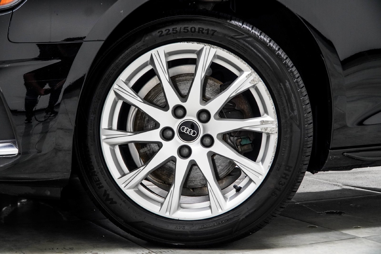 Used 2022 Black Audi 40 Premium image 7