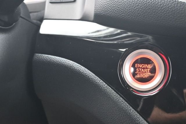 Used 2023  Honda Black Edition image 17