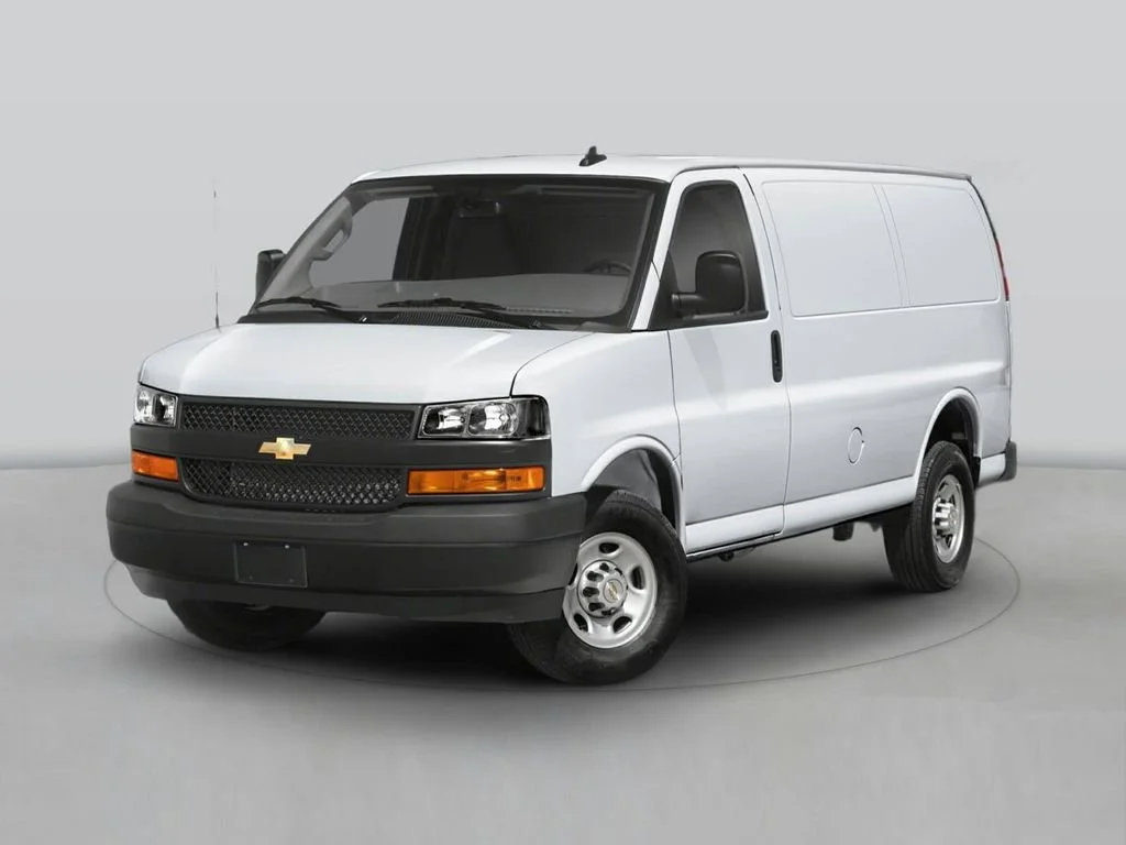 2026 Chevrolet Express 2500 Work Van HD's photo