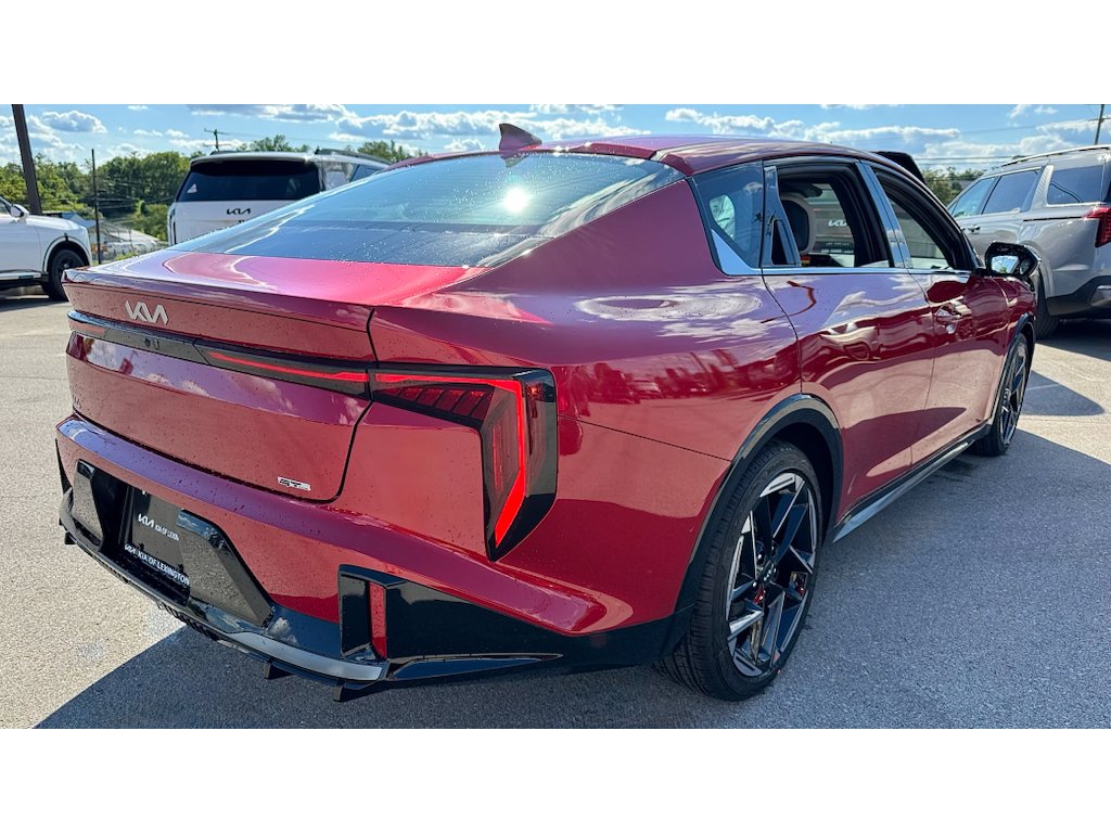 New 2026 Currant Red Kia GT-Line image 4