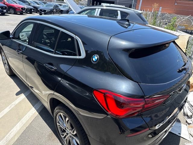 Used 2020 Black BMW xDrive28i image 7