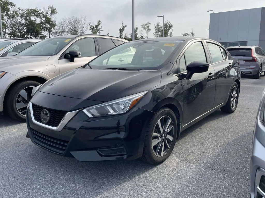 Used 2020 Super Black Nissan SV image 2