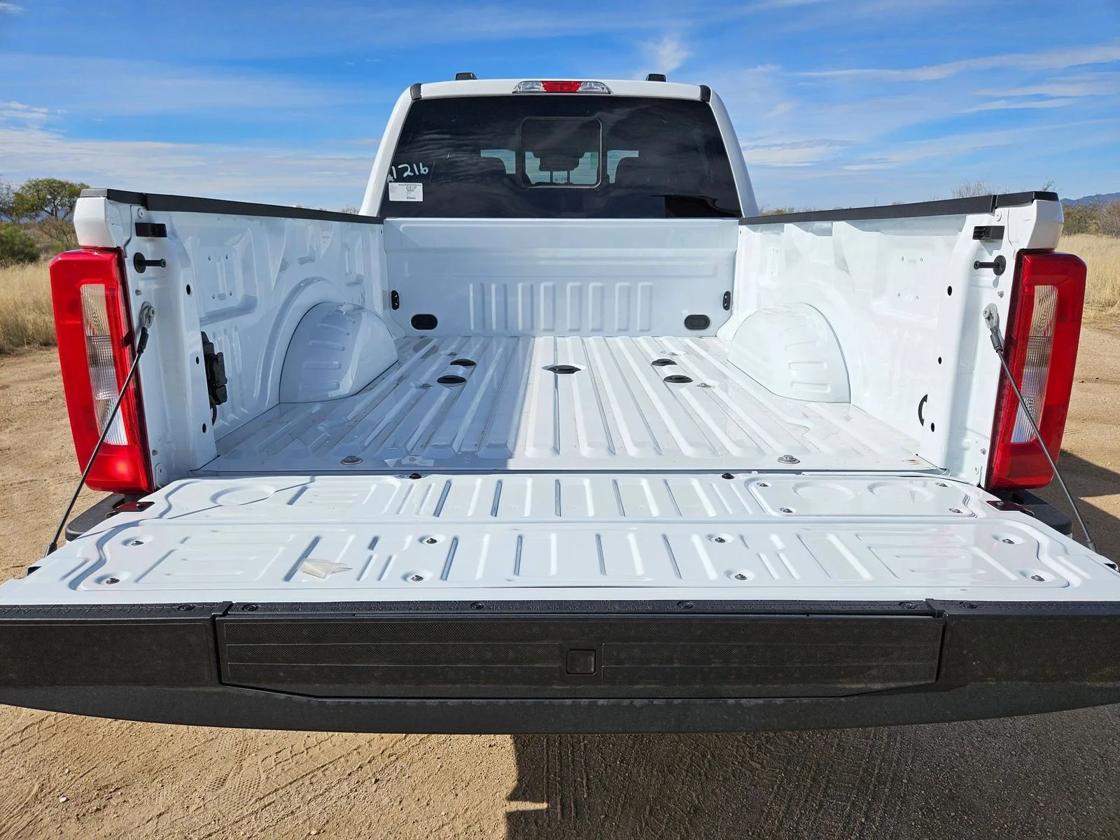 New 2026 Oxford White Ford F-250® XL image 7