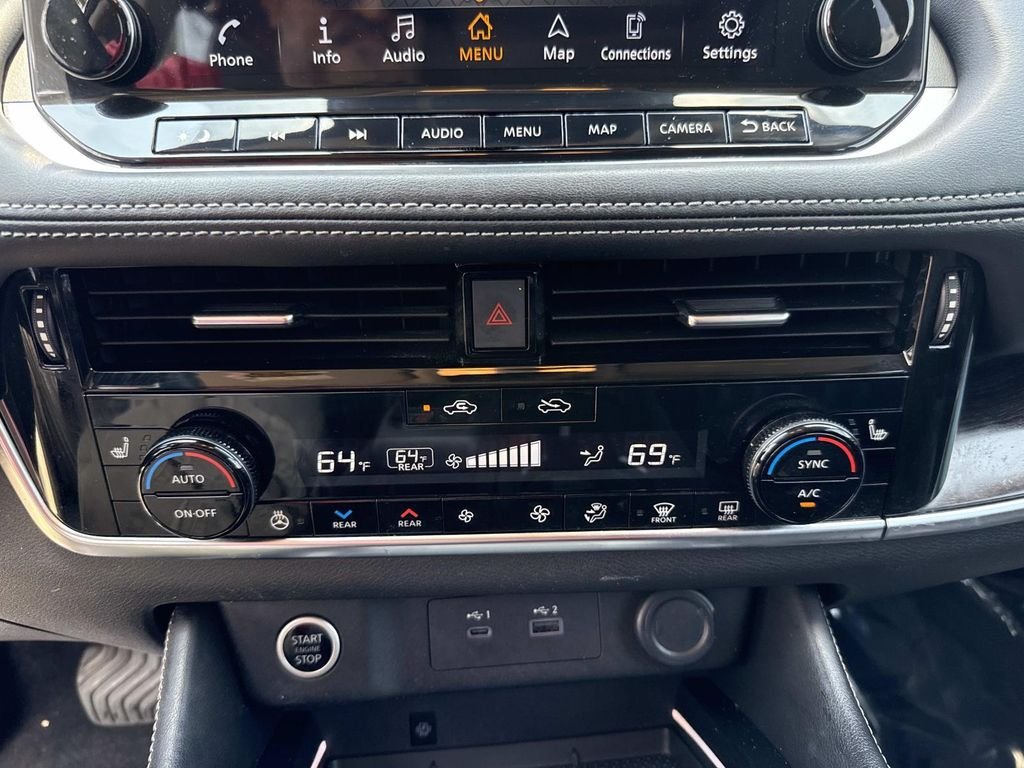 Used 2021 Gray Nissan Platinum image 32