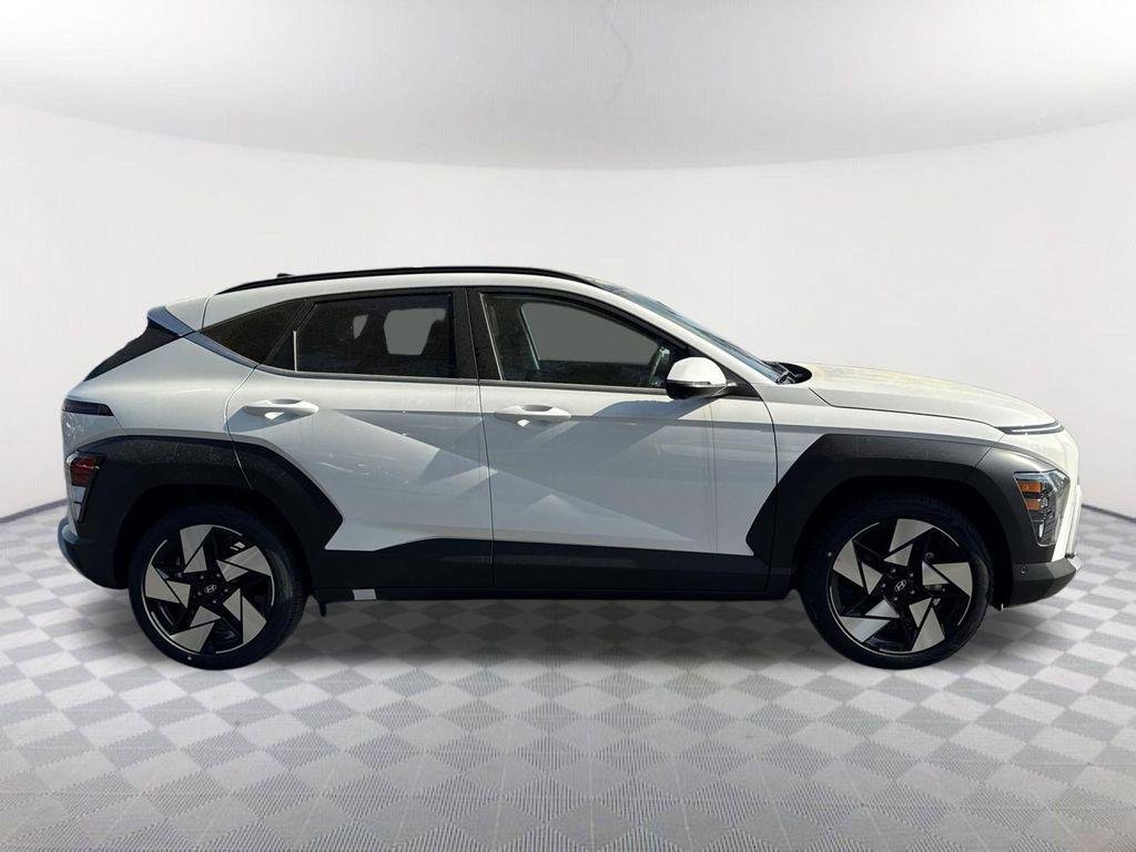 New 2026 White Hyundai Limited FWD image 5
