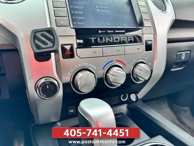 Used 2020 White Toyota SR5 image 28