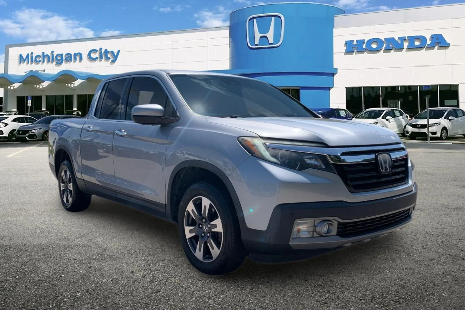 Used 2019 Silver Honda RTL-E image 7