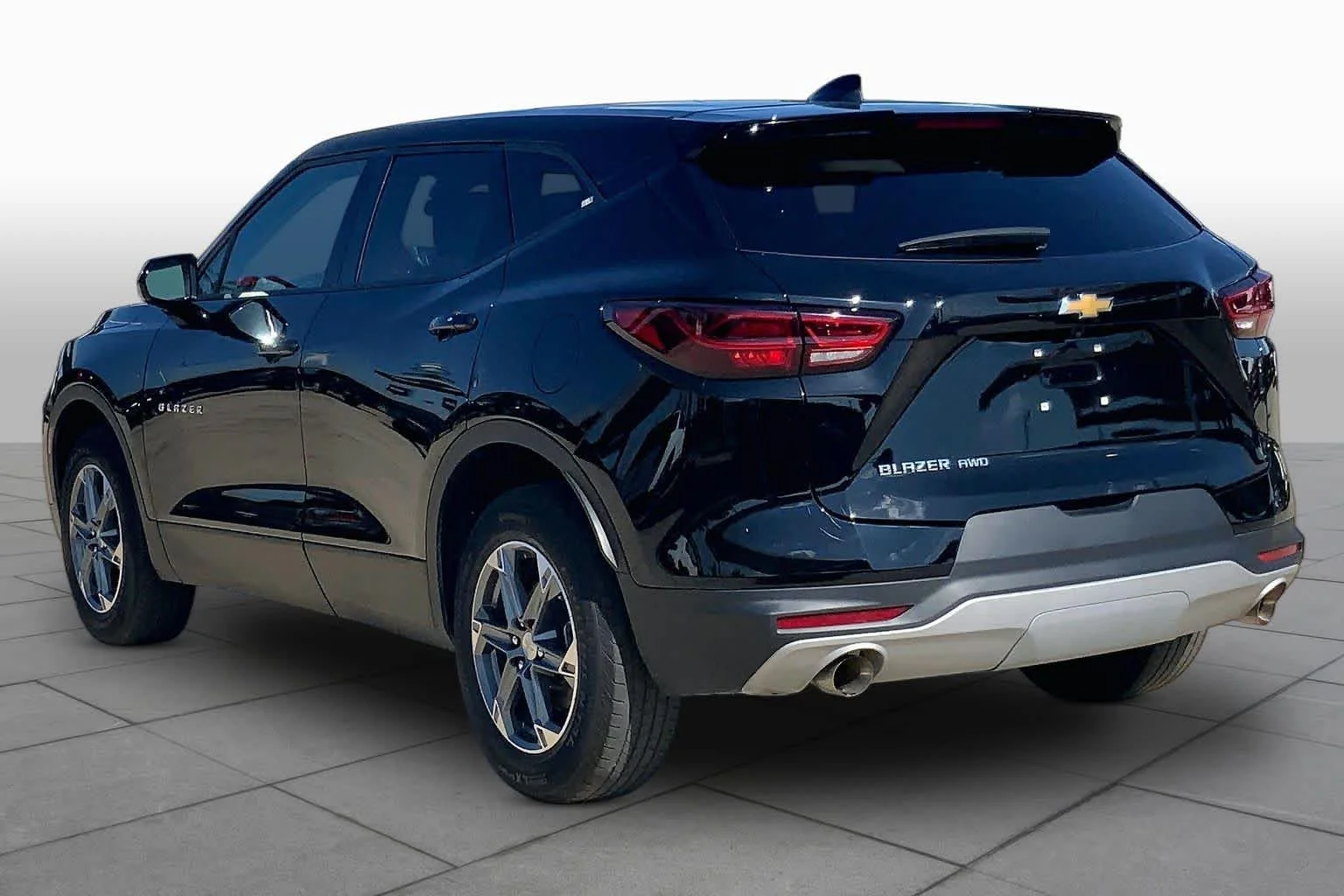 Used 2025 Black Chevrolet LT image 11