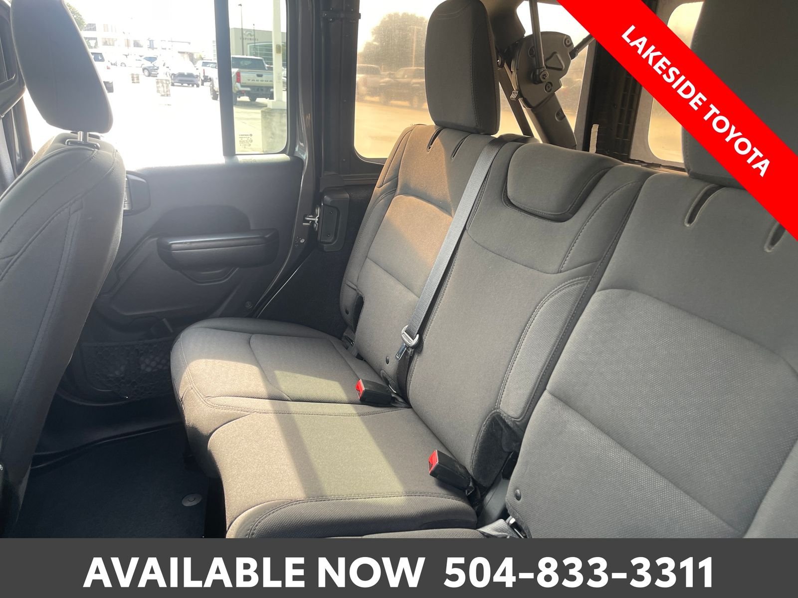 Used 2019 Gray Jeep Unlimited Sport S image 15