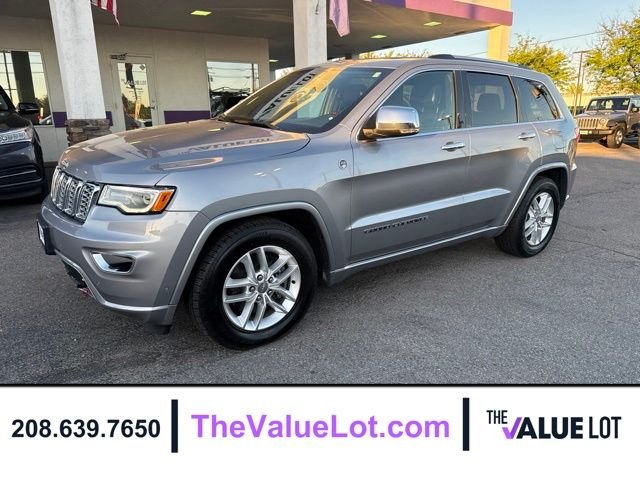 Used 2017 Silver Jeep Overland image 8