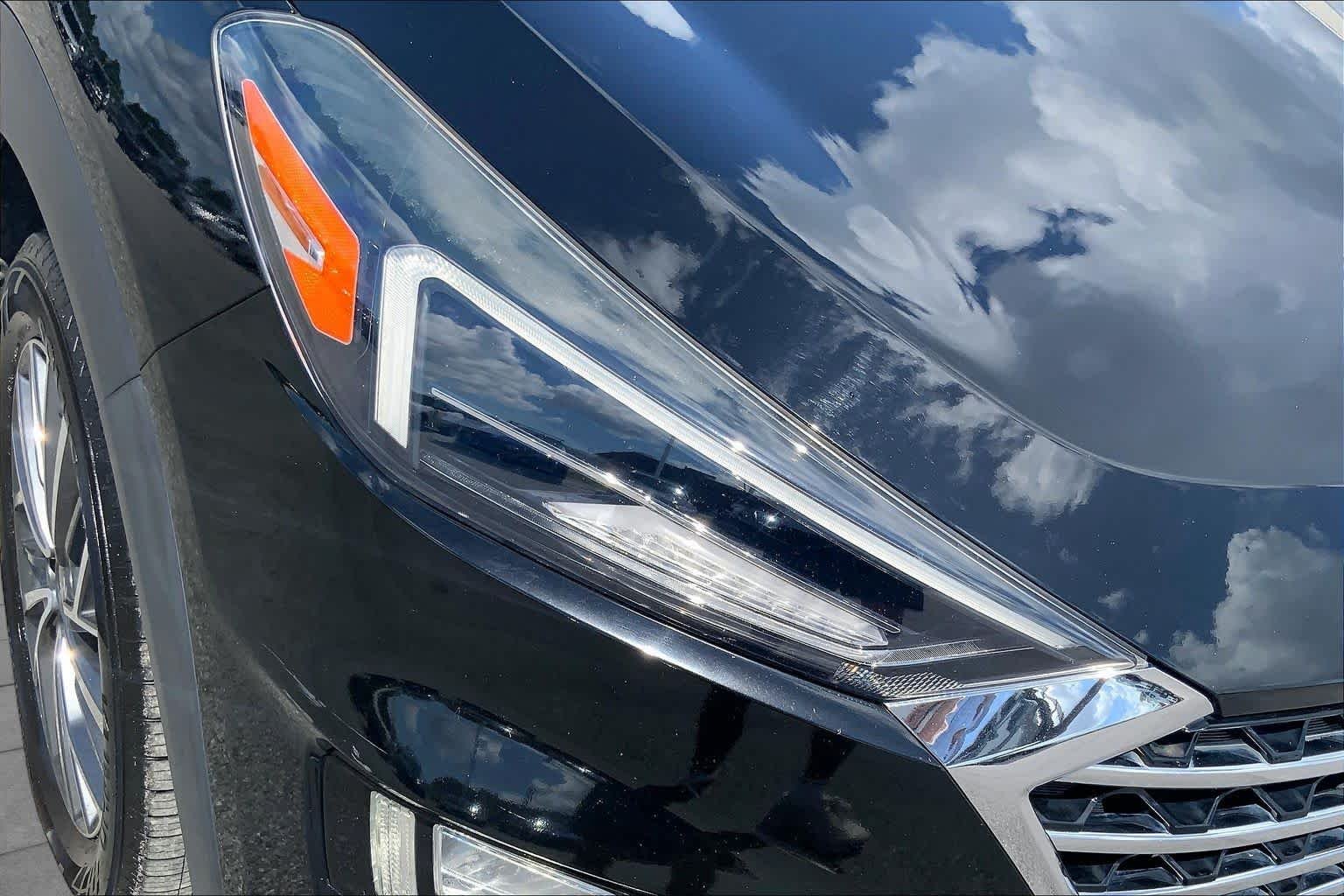 Certified Used 2021 Black Noir Pearl Hyundai Limited image 27