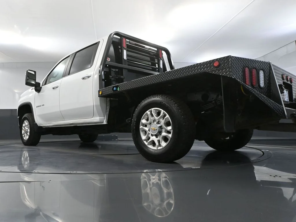 Used 2023 White Chevrolet LT image 52