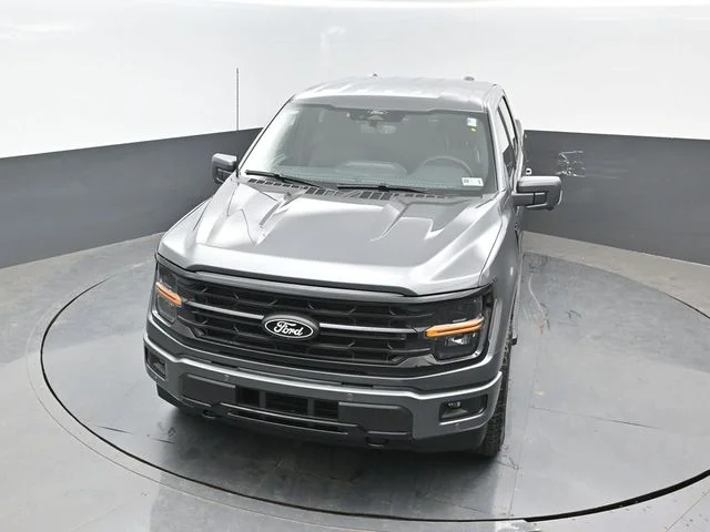 New 2026 Carbonized Gray Metallic Ford XLT image 18