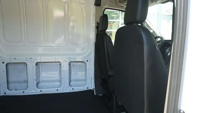 New 2026 Oxford White Ford Cargo Van image 7
