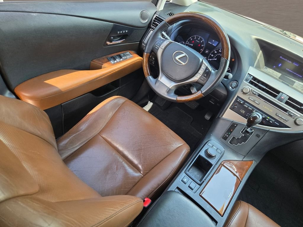 Used 2013 White Lexus 350 image 18