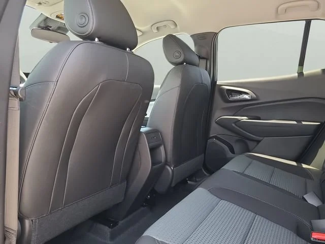 New 2026 Sterling Gray Metallic Chevrolet LT image 9