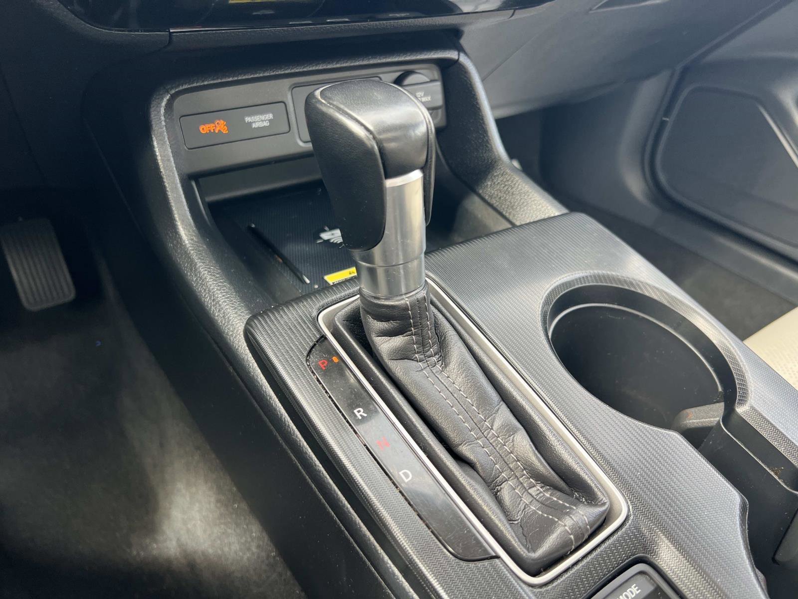 2023 Honda Civic Touring - Photo 18