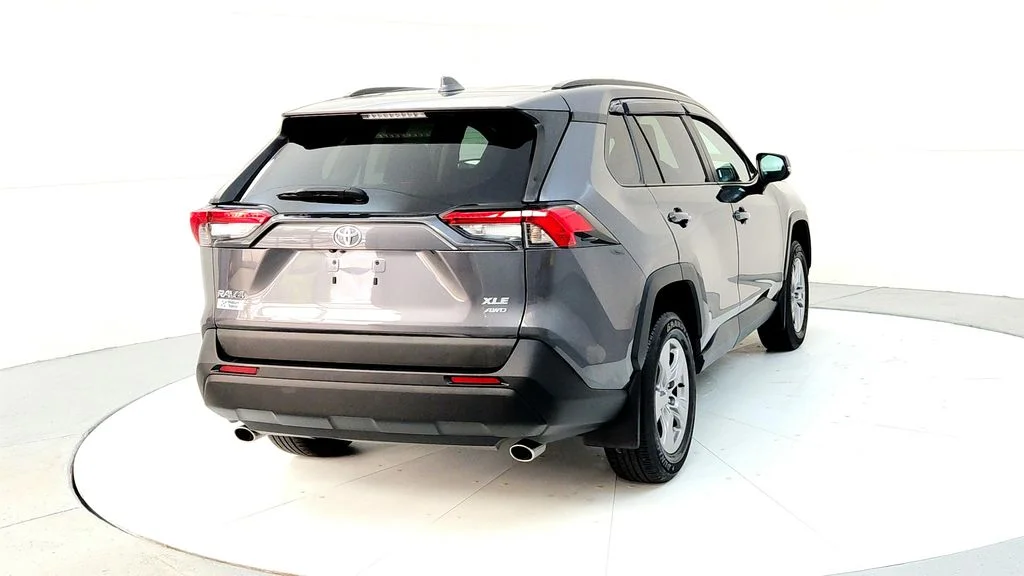 Used 2023 Gray Toyota XLE image 5