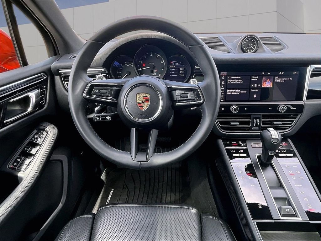 Used 2025 Orange Porsche  image 13
