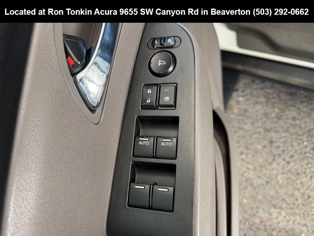 Used 2015 White Diamond Pearl Honda EX-L image 12
