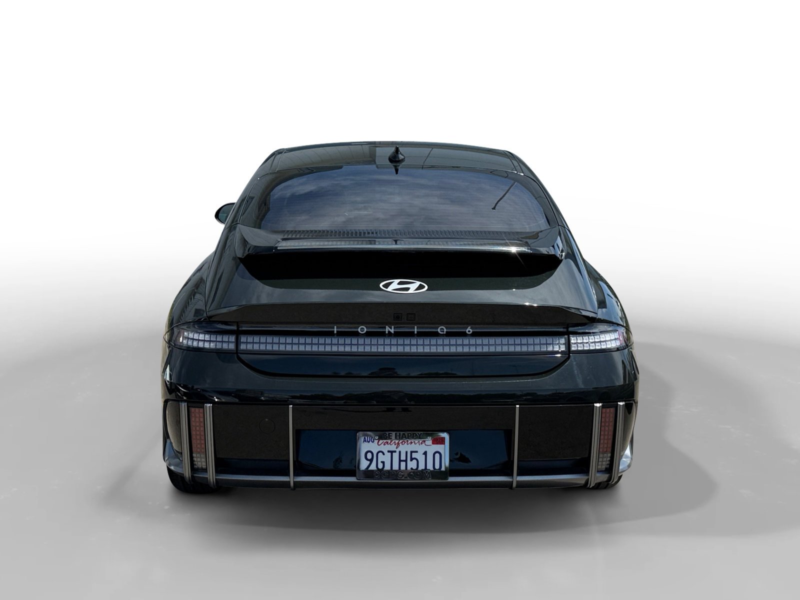 Certified Used 2023 Digital Green Hyundai SEL image 4