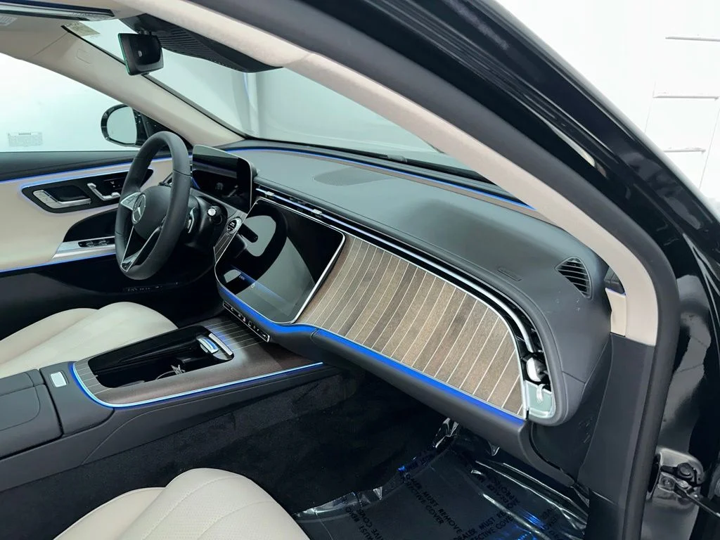 New 2027 Black Mercedes-Benz E 450 image 25