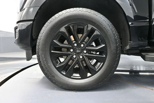 2025 Ford F-150 Lariat - Photo 19