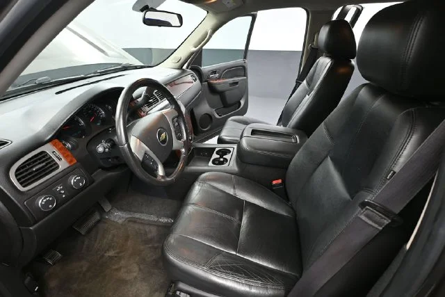 Used 2013 Gray Chevrolet LT image 17