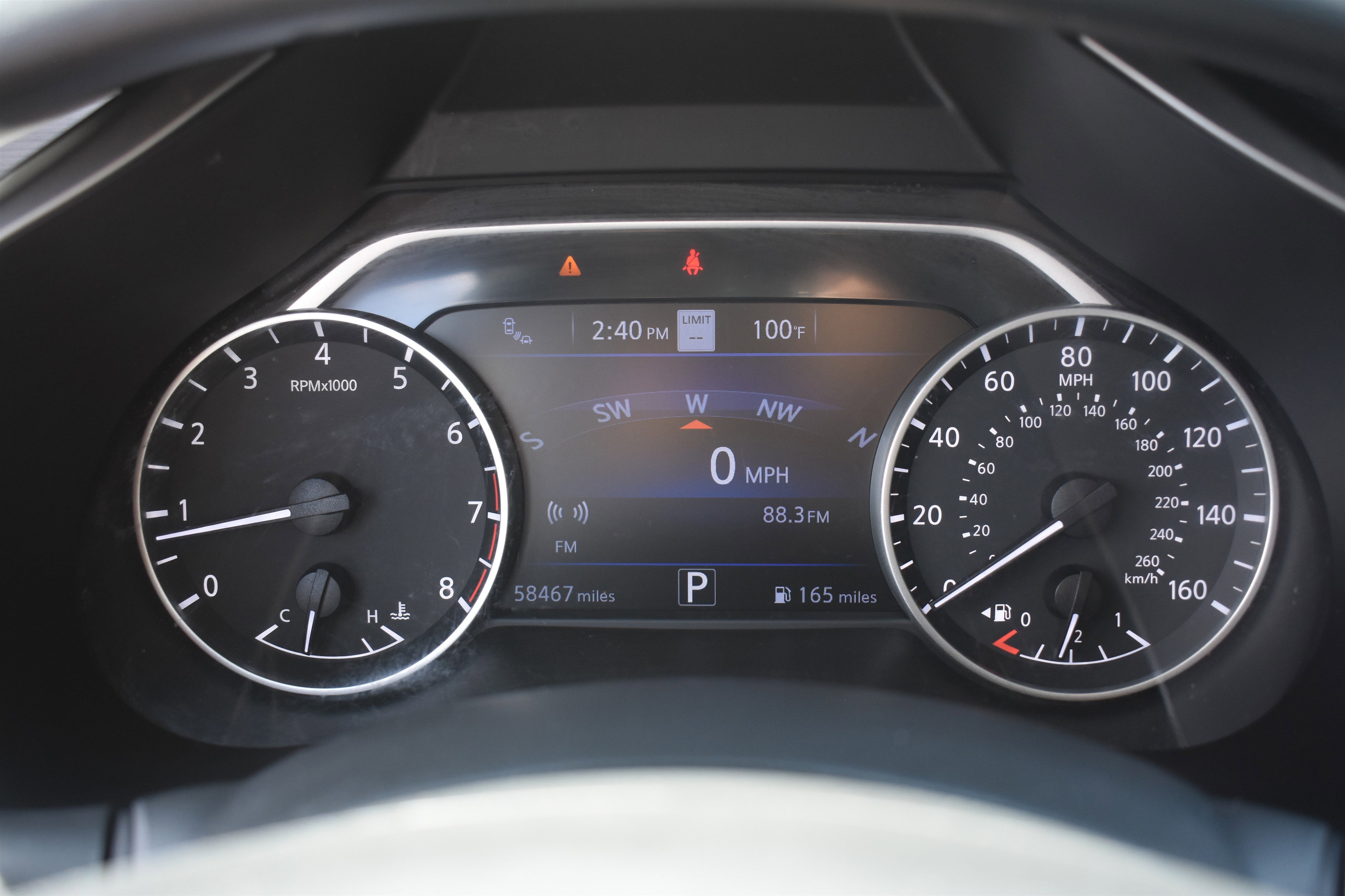 Used 2022 Gun Metallic Nissan Platinum image 24
