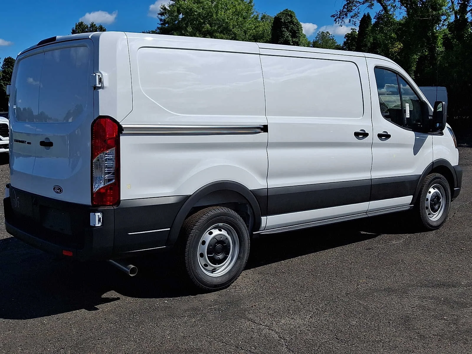 New 2026 Oxford White Ford Cargo Van image 6