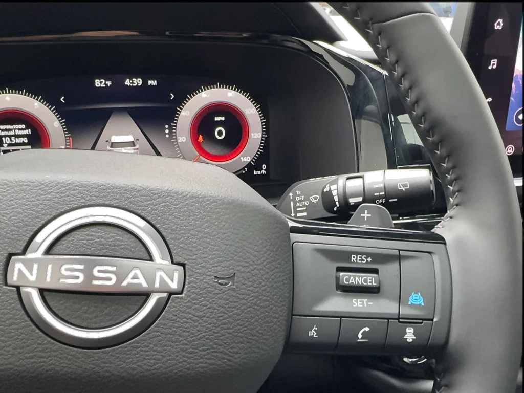 Used 2026 Gray Nissan Platinum image 45