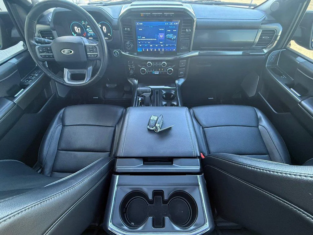 Used 2023 Agate Black Metallic Ford LARIAT 4WD SUPERCREW 5.5 BOX image 23