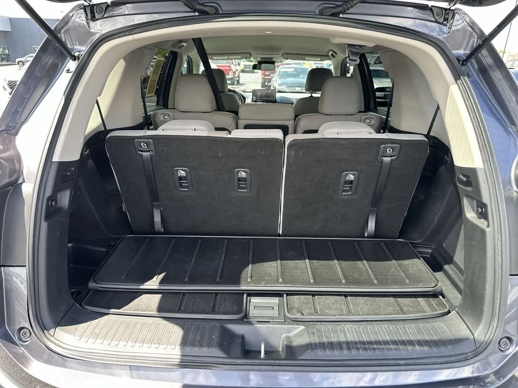 Used 2023 Gray Honda LX image 29
